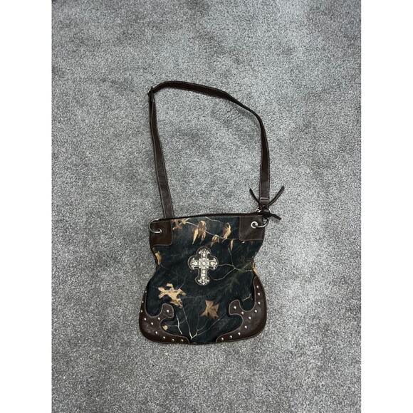 Camoflauge Real Tree crossbody purse - Picture 1 of 4